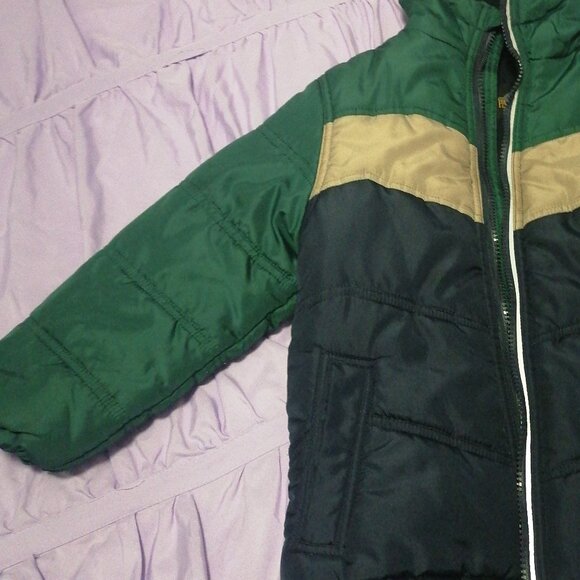 Chaqueta de invierno acolchonada de la marca PACIFICTRAIL para niños de 5/6 - Picture 4 of 8